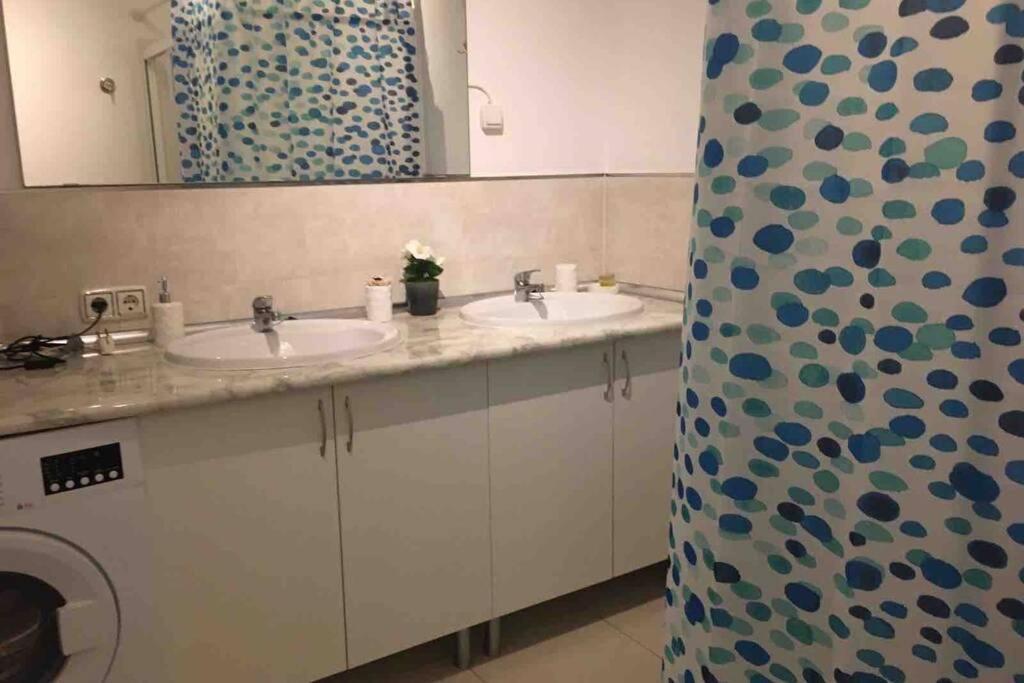 Casa Rustica 2 *